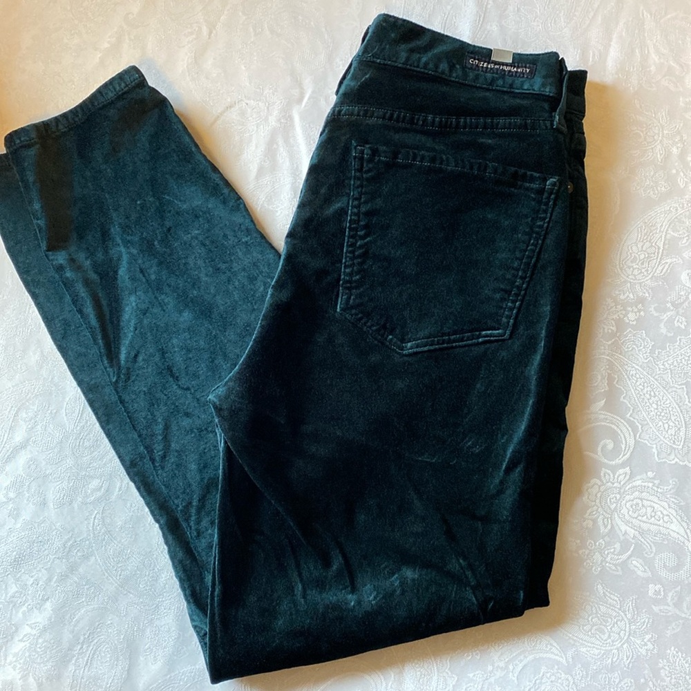 Citizens of Humanity, Olivia High Rise Slim Ankle Button fly. Size 28